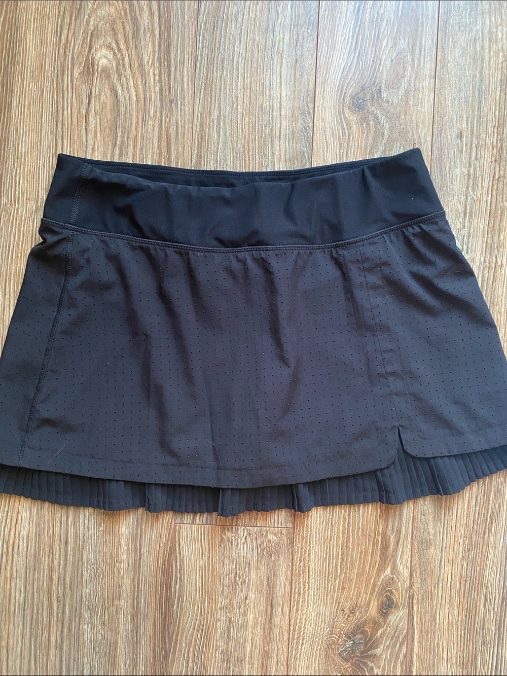 Mondetta Black Athletic Skirt with Pleated Hem
